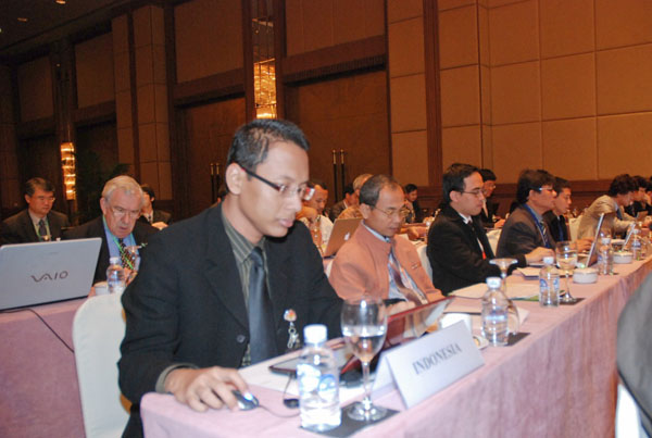 APT Meetting-186