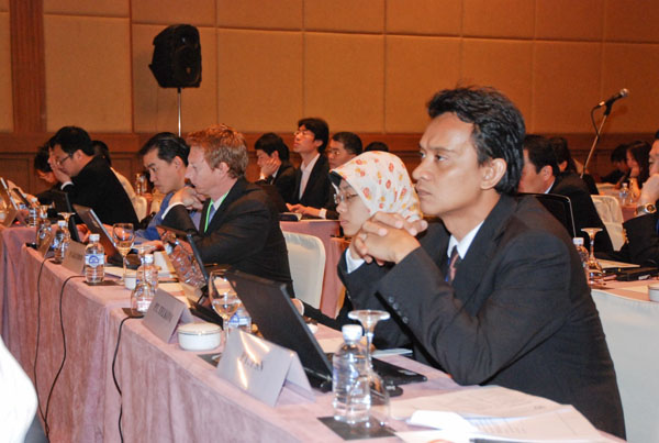 APT Meetting-195