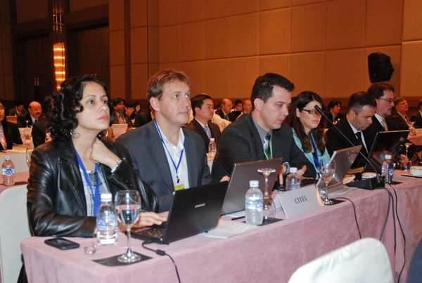 APT Meetting-197