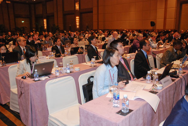 APT Meetting-216
