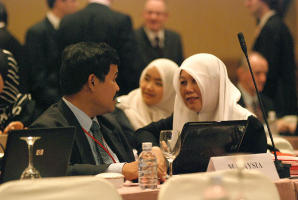 APT Meetting-277