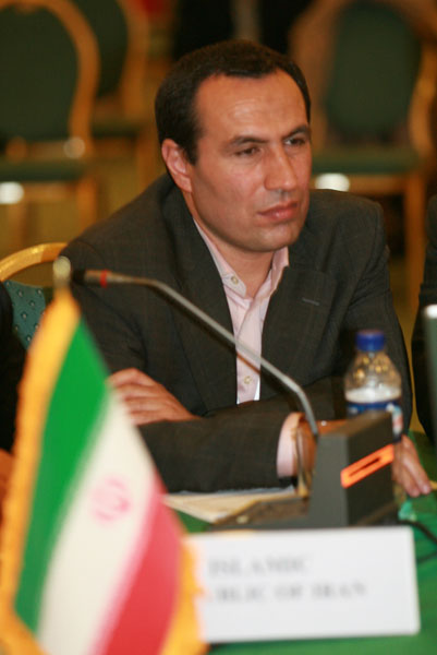 QW3I0439